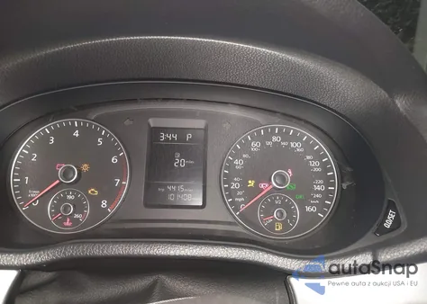 2013 Volkswagen Passat S z USA, uszkodzony, nr VIN 1VWAP7A34DC021386